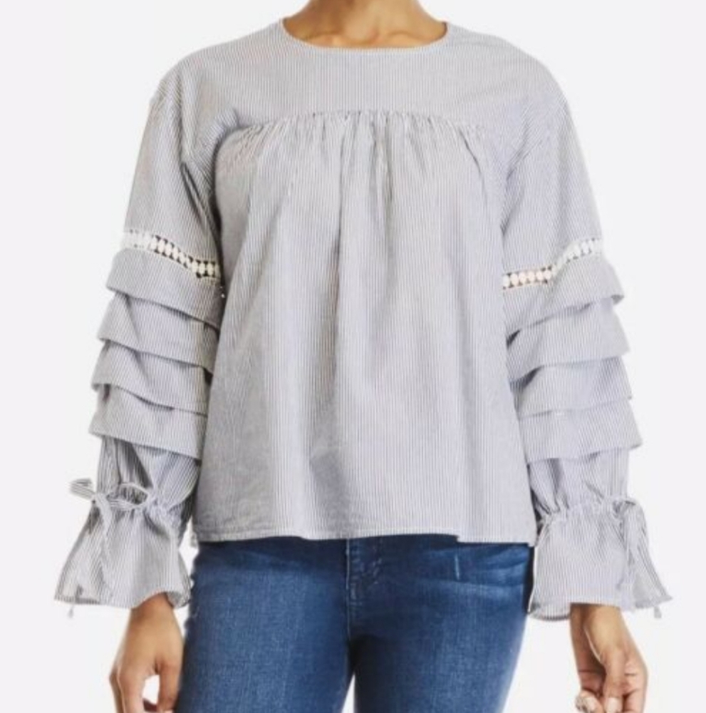 Nanette Lepore Gray/White Peasant top size small